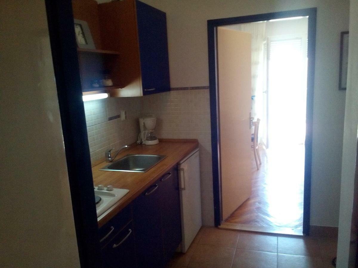 Apartman "Tatjana" Jezera Exteriér fotografie