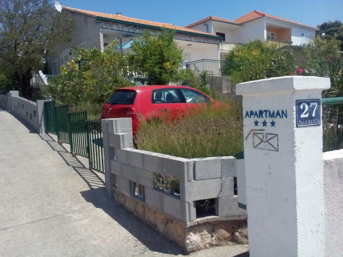 Apartman "Tatjana" Jezera Exteriér fotografie